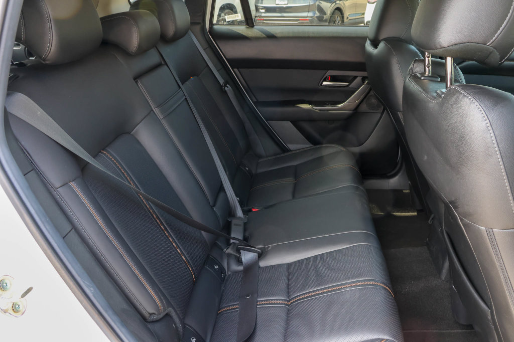 Used 2025 MAZDA CX-50 AWD 2.5 S w/ Premium Plus Pkg image 18