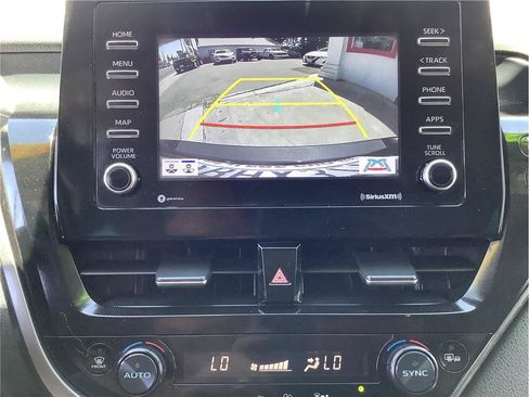 Used 2022 Toyota Camry SE w/ Convenience Package FWD image 13