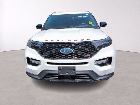 Used 2023 Ford Explorer ST AWD/4WD image 5