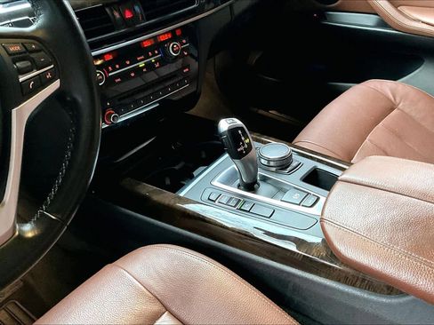 Used 2017 BMW X5 sDrive35i image 16