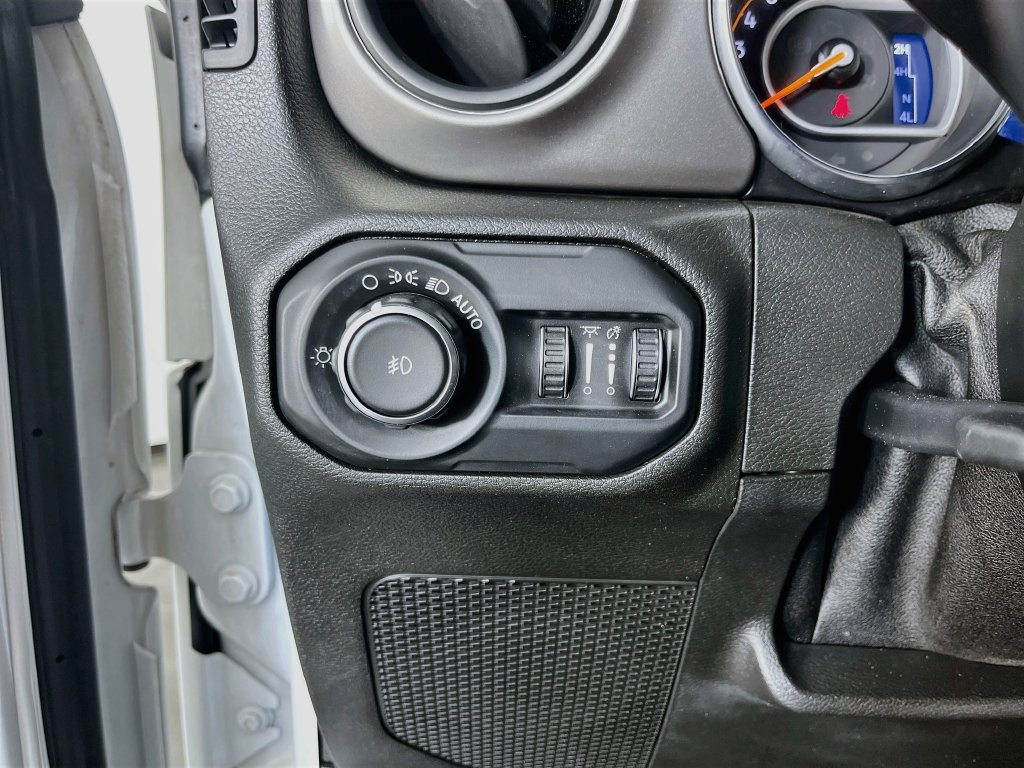 Used 2019 Jeep Wrangler Unlimited Sport S AWD/4WD image 11