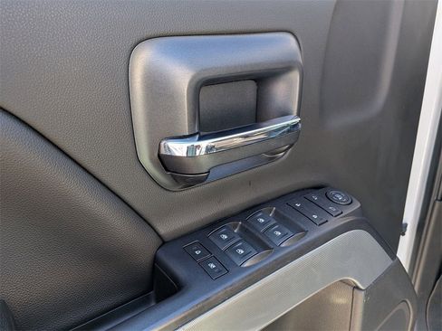 Used 2018 Chevrolet Silverado 1500 LT w/ All Star Edition image 14