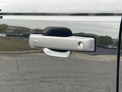 New 2026 Ford Bronco Raptor image 26