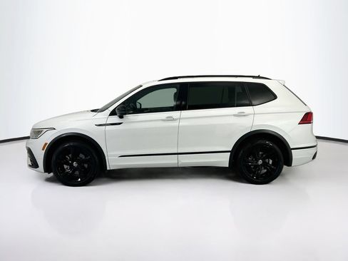 Used 2024 Volkswagen Tiguan SE R-Line FWD image 8