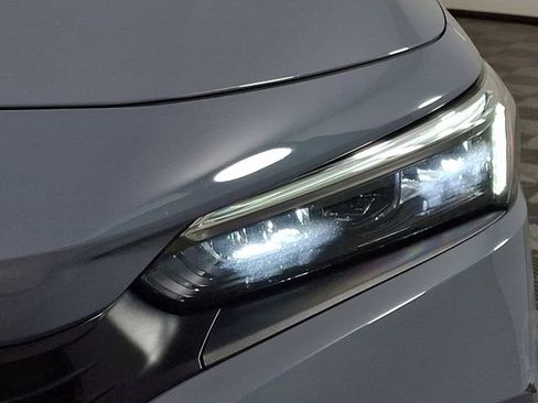 Used 2023 Honda Civic Sport image 12