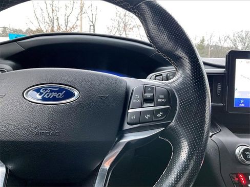 Used 2020 Ford Explorer ST image 25