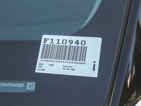 Used 2023 Ford Explorer XLT w/ Equipment Group 202A image 34