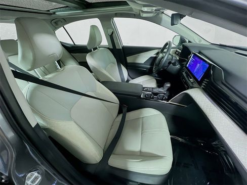 Certified 2025 Toyota Camry XLE w/ Premium Plus Package image 24