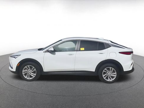 Used 2025 Buick Envista Preferred image 10