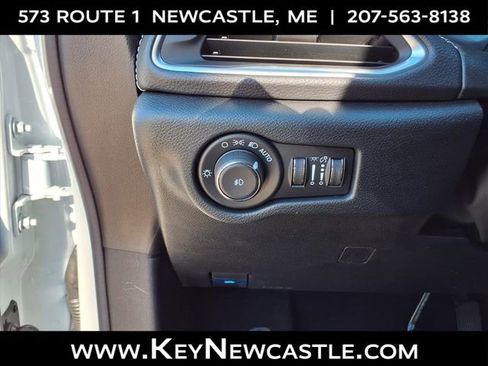 New 2026 Chrysler Pacifica Limited w/ S Appearance Package image 7