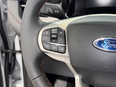 New 2026 Ford Explorer Active AWD/4WD image 16