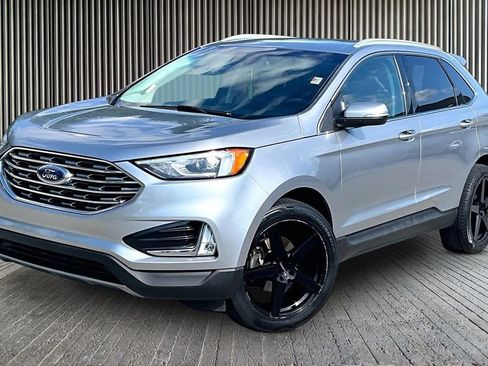 Used 2020 Ford Edge SEL FWD image 13