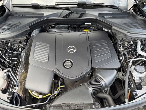 Used 2026 Mercedes-Benz GLC 300 4MATIC image 16