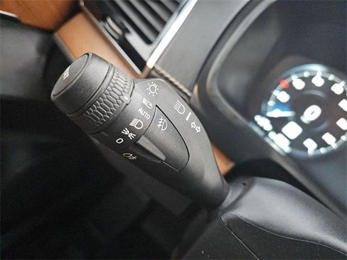 Used 2017 Volvo XC90 T6 Inscription w/ Luxury Package image 17