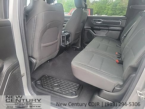 Used 2025 RAM 1500 Big Horn AWD/4WD image 18