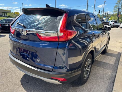 Used 2018 Honda CR-V LX image 5