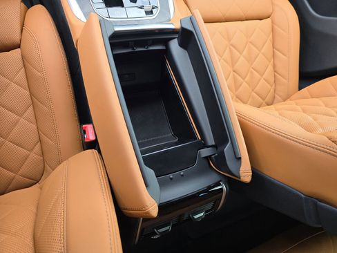 New 2026 BMW X5 xDrive50e w/ M Sport Package image 25