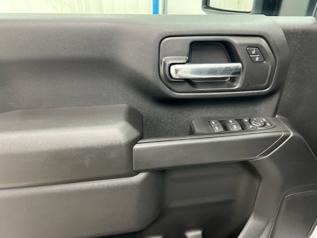New 2026 Chevrolet Silverado 2500 Custom w/ Custom Value Package RWD image 20