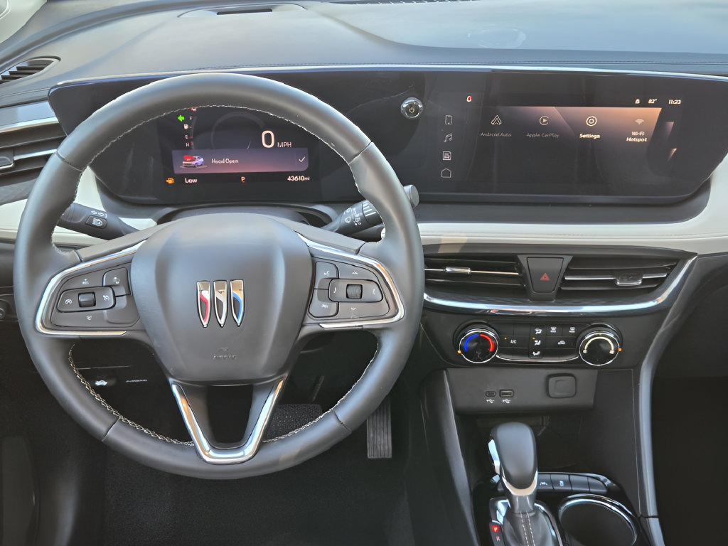 Used 2025 Buick Encore GX Preferred FWD image 23