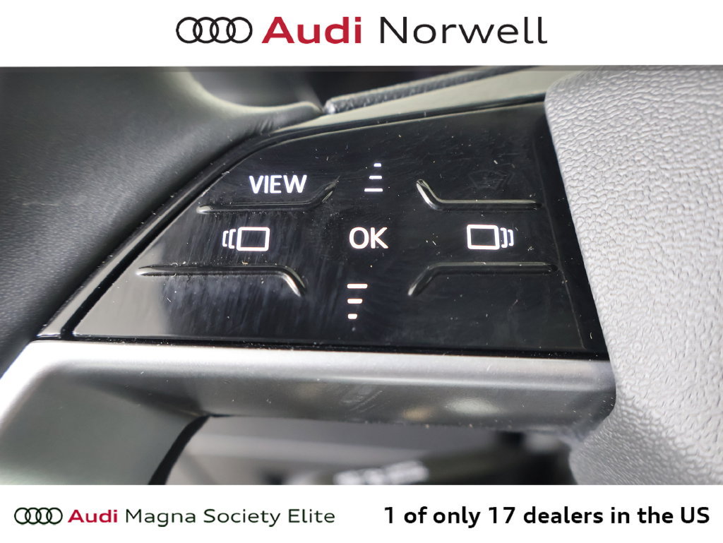 Used 2025 Audi Q5 Premium w/ Convenience Package AWD/4WD image 25