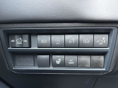 New 2026 Toyota Tundra Platinum image 23