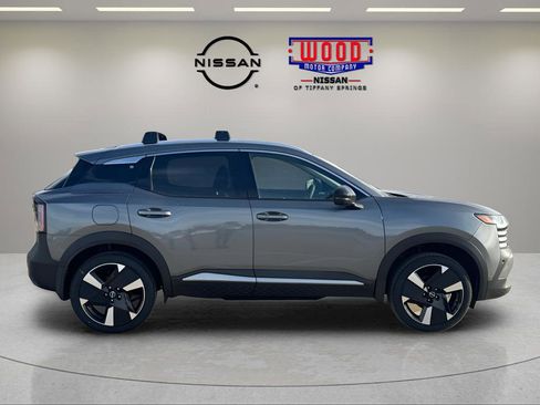 New 2026 Nissan Kicks SR w/ Cold Weather Package AWD/4WD image 2