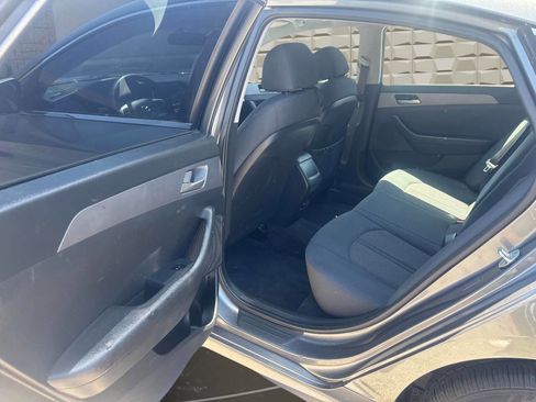 Used 2019 Hyundai Sonata SE FWD image 15