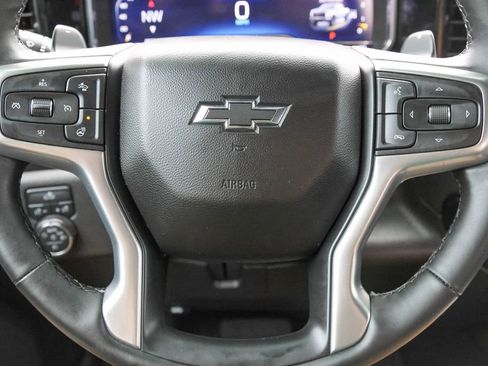 Used 2024 Chevrolet Silverado 1500 LT Trail Boss w/ Convenience Package II AWD/4WD image 28