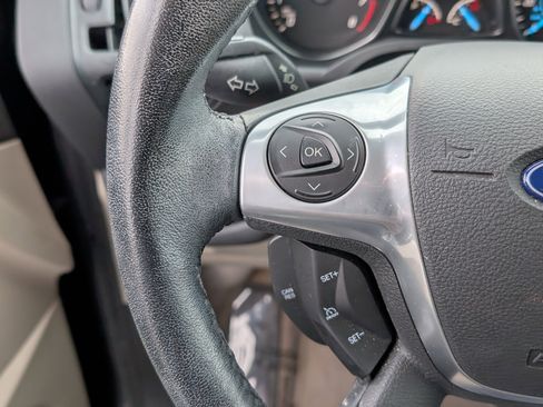 Used 2015 Ford Escape SE w/ Equipment Group 201A image 22