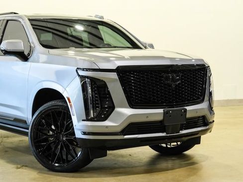 Used 2026 Cadillac Escalade Sport w/ Touring Package AWD/4WD image 24