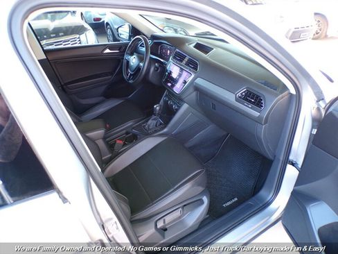 Used 2021 Volkswagen Tiguan S FWD image 32