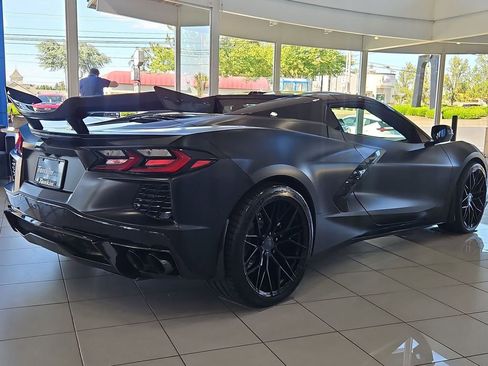 Used 2023 Chevrolet Corvette Stingray Preferred Conv w/ Z51 Performance Package RWD image 6