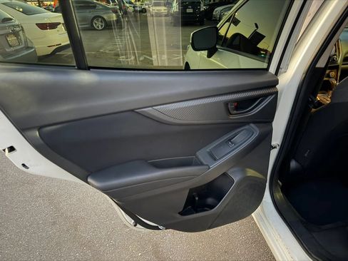Used 2017 Subaru Impreza 2.0i Premium AWD/4WD image 18