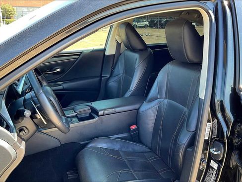 Used 2020 Lexus ES 350 w/ Luxury Package image 11