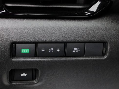 Certified 2023 Nissan Sentra SV w/ All-Weather Package image 39