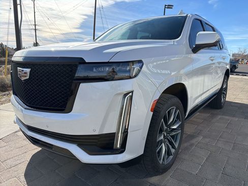 Used 2021 Cadillac Escalade Sport w/ Driver Assist Tech Package AWD/4WD image 6