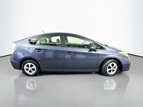 Used 2013 Toyota Prius Two FWD image 8