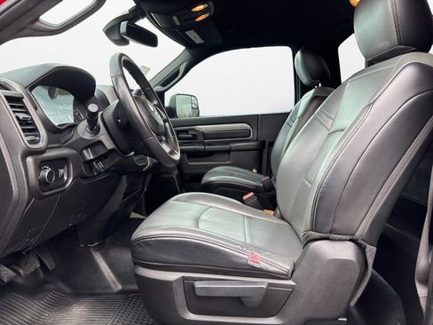 Used 2021 RAM 3500 Tradesman w/ Chrome Appearance Group image 9