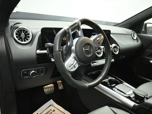 Used 2022 Mercedes-Benz GLA 35 AMG 4MATIC image 11