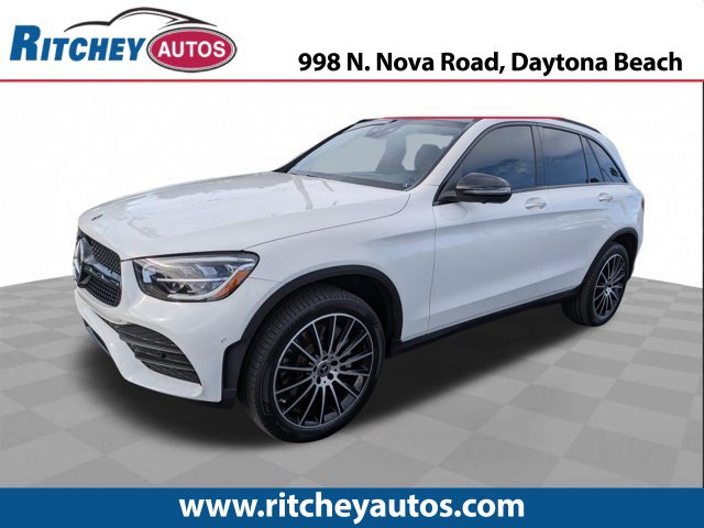 Used 2022 Mercedes-Benz GLC 300 image 1
