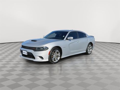 Used 2022 Dodge Charger R/T image 4