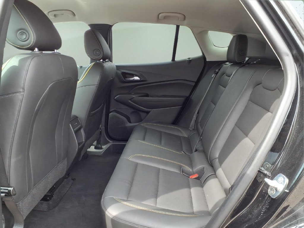 Used 2024 Chevrolet Trax ACTIV FWD image 9