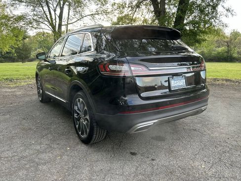 Used 2023 Lincoln Nautilus Reserve AWD/4WD image 6