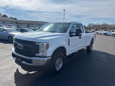 Used 2019 Ford F250 XL w/ XL Value Package image 7