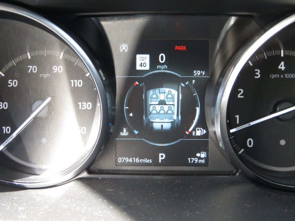 Used 2019 Land Rover Discovery Sport HSE Luxury AWD/4WD image 21