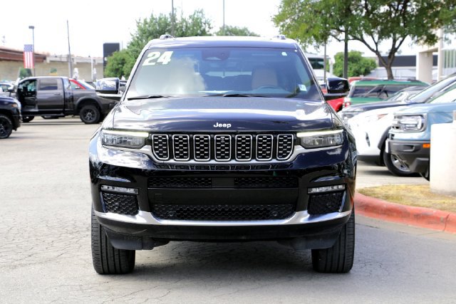 Used 2024 Jeep Grand Cherokee L Summit w/ Luxury Tech Group V AWD/4WD image 8