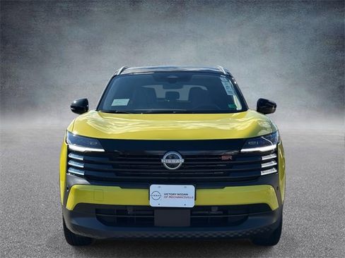 New 2026 Nissan Kicks SR image 6