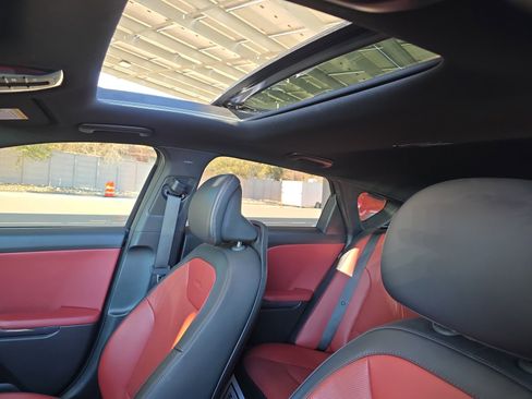 Certified 2025 Kia K4 GT-Line w/ GT-Line Premium Package image 17