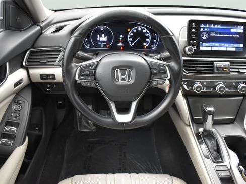 Used 2021 Honda Accord EX-L image 32