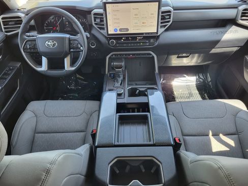 Used 2024 Toyota Tundra SR5 w/ Advanced Technology Package AWD/4WD image 29